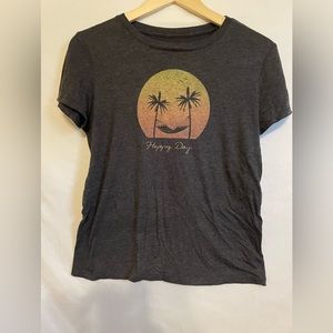 Aeropostale Free State Women’s size L (made more like a size S) t shirt